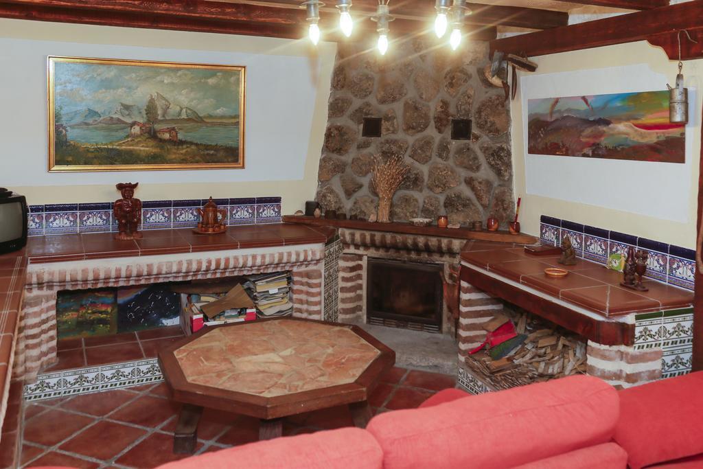 En Casa De Carlos Ortigosa del Monte ภายนอก รูปภาพ